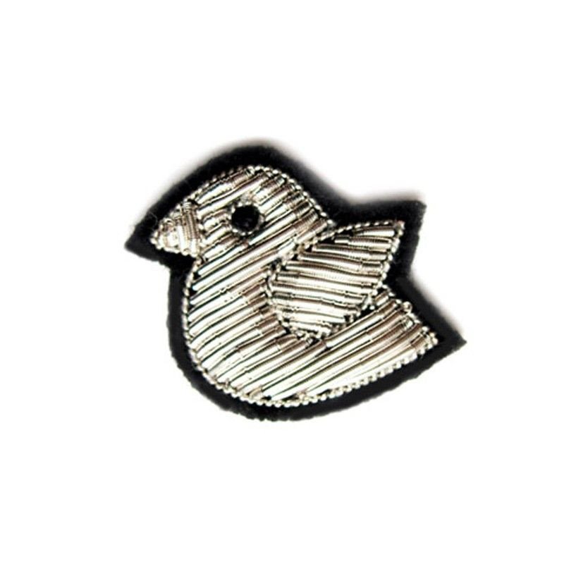 Broche brodée oisillon macon et lesquoy